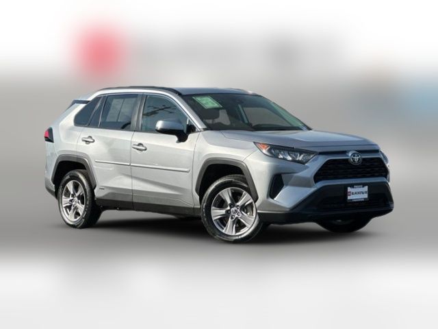 2022 Toyota RAV4 Hybrid LE