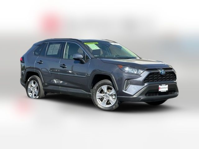 2022 Toyota RAV4 Hybrid LE