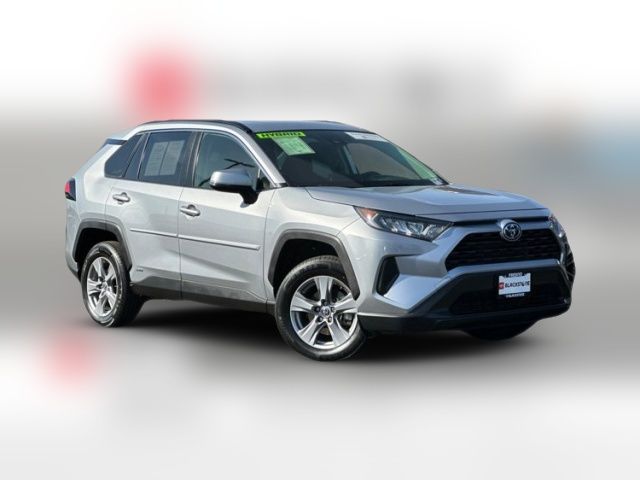 2022 Toyota RAV4 Hybrid LE