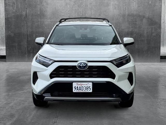 2022 Toyota RAV4 Hybrid SE