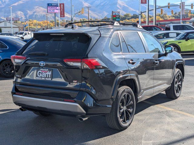 2022 Toyota RAV4 Hybrid SE