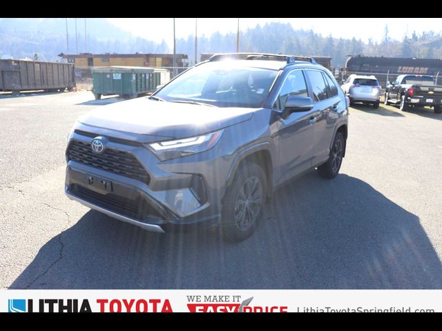 2022 Toyota RAV4 Hybrid SE