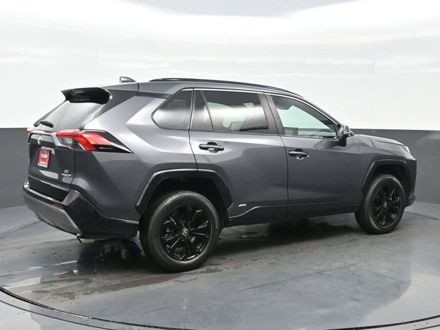 2022 Toyota RAV4 Hybrid SE