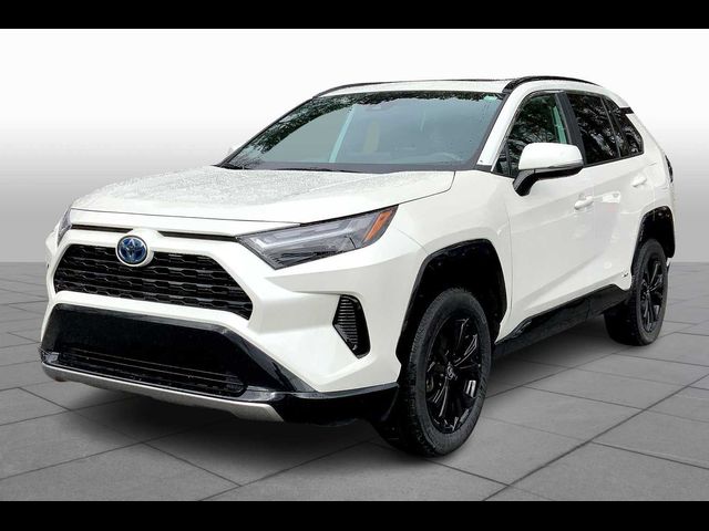 2022 Toyota RAV4 Hybrid SE