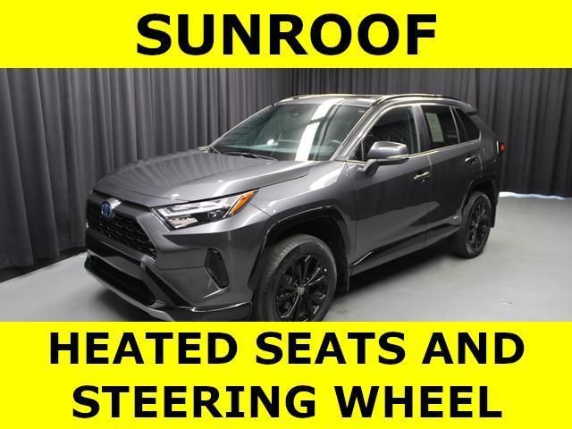 2022 Toyota RAV4 Hybrid SE