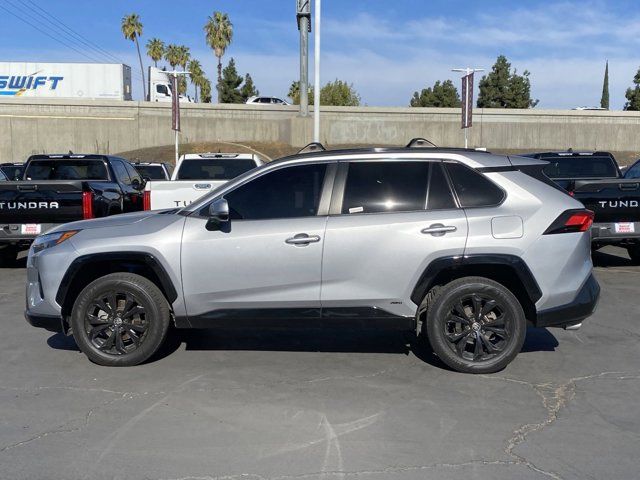 2022 Toyota RAV4 Hybrid SE