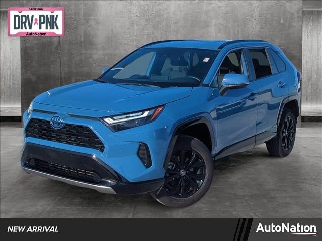 2022 Toyota RAV4 Hybrid SE