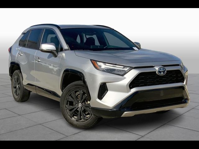 2022 Toyota RAV4 Hybrid SE