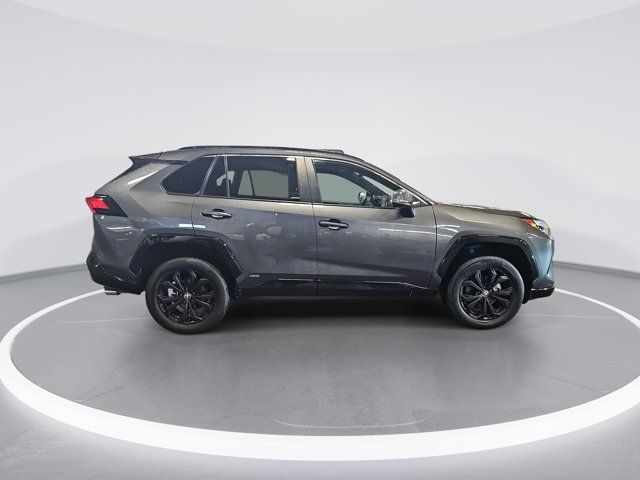 2022 Toyota RAV4 Hybrid SE