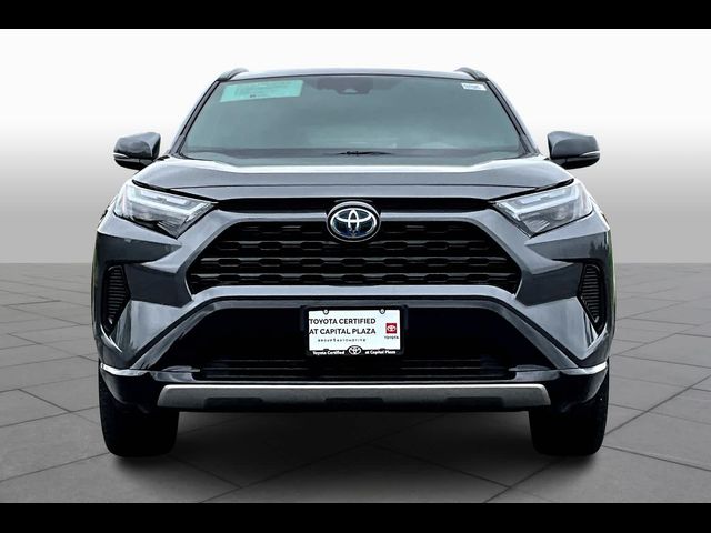 2022 Toyota RAV4 Hybrid SE