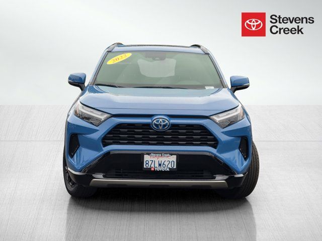 2022 Toyota RAV4 Hybrid SE