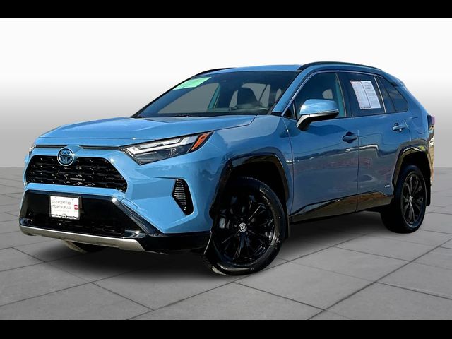 2022 Toyota RAV4 Hybrid SE