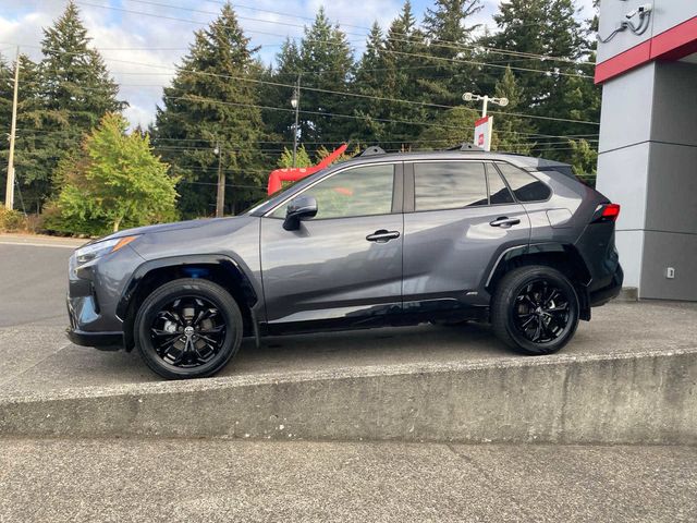 2022 Toyota RAV4 Hybrid SE