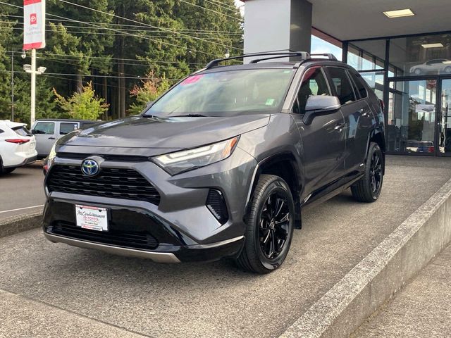 2022 Toyota RAV4 Hybrid SE