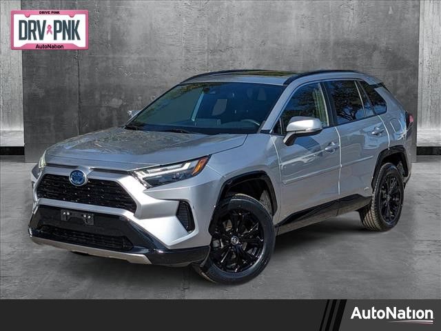 2022 Toyota RAV4 Hybrid SE