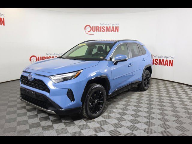 2022 Toyota RAV4 Hybrid SE