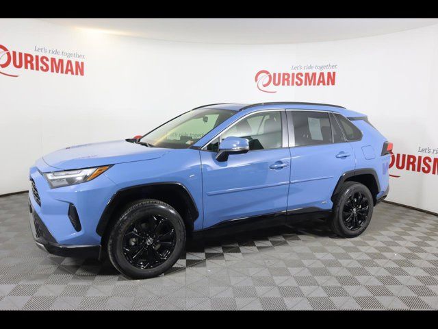 2022 Toyota RAV4 Hybrid SE