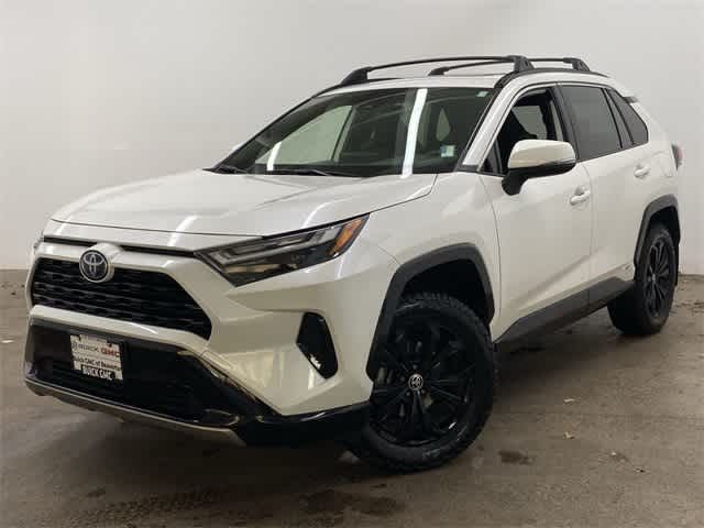 2022 Toyota RAV4 Hybrid SE