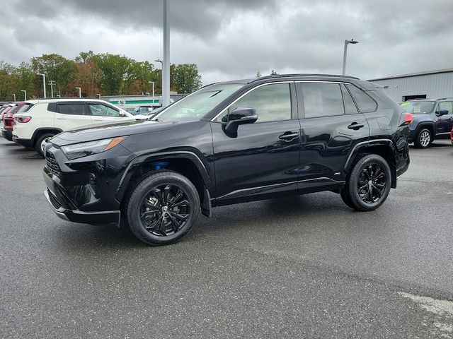 2022 Toyota RAV4 Hybrid SE