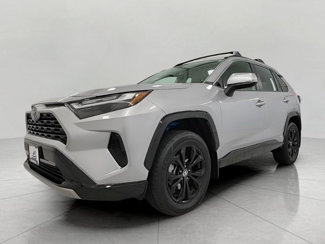 2022 Toyota RAV4 Hybrid SE