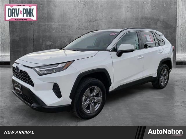 2022 Toyota RAV4 Hybrid XLE