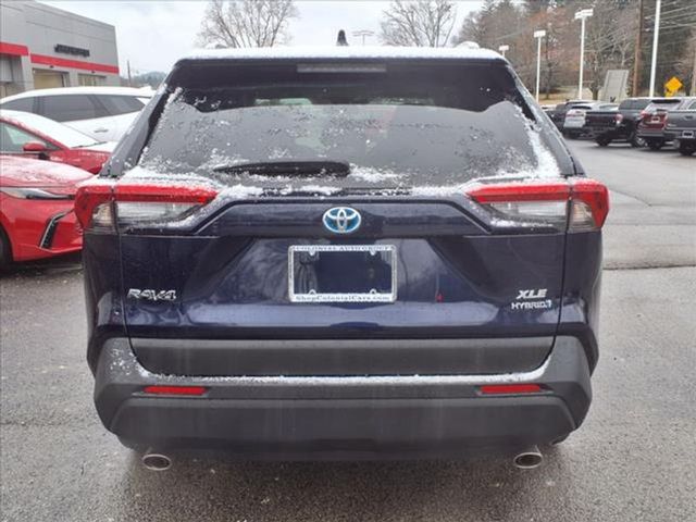 2022 Toyota RAV4 Hybrid XLE