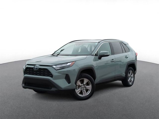 2022 Toyota RAV4 Hybrid XLE