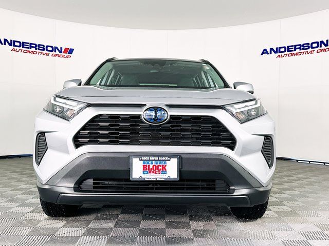 2022 Toyota RAV4 Hybrid XLE