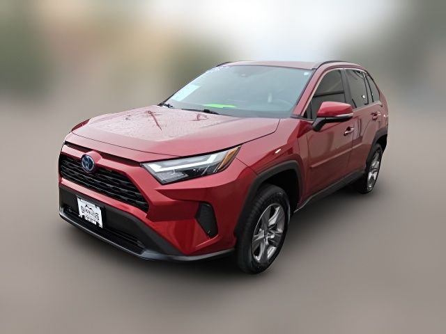 2022 Toyota RAV4 Hybrid XLE