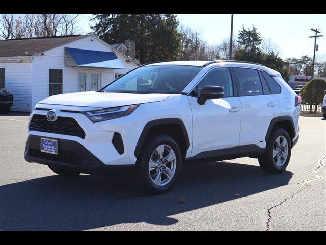 2022 Toyota RAV4 Hybrid XLE