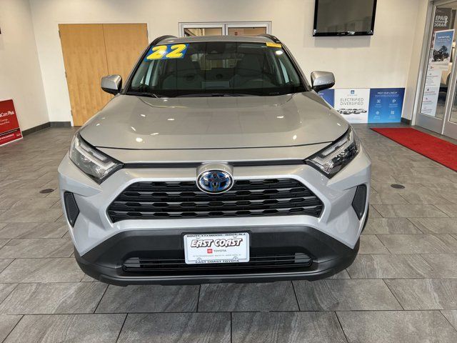 2022 Toyota RAV4 Hybrid XLE