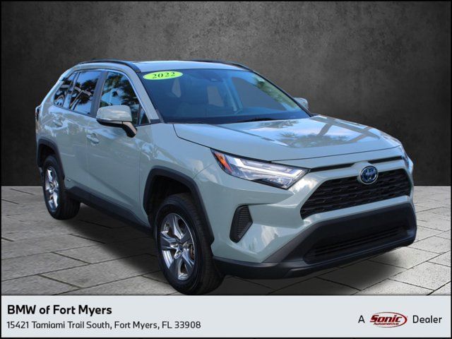 2022 Toyota RAV4 Hybrid XLE