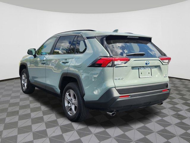 2022 Toyota RAV4 Hybrid XLE