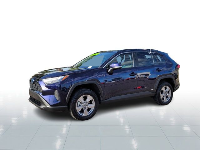 2022 Toyota RAV4 Hybrid XLE