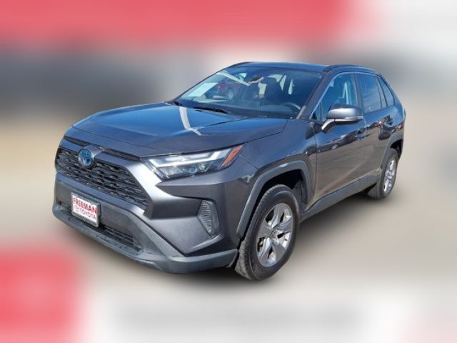 2022 Toyota RAV4 Hybrid XLE