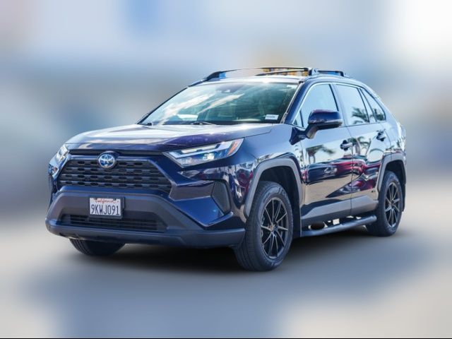 2022 Toyota RAV4 Hybrid XLE