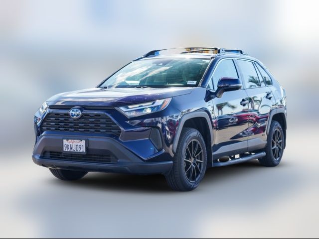 2022 Toyota RAV4 Hybrid XLE