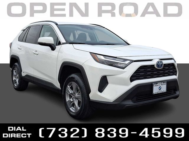 2022 Toyota RAV4 Hybrid XLE