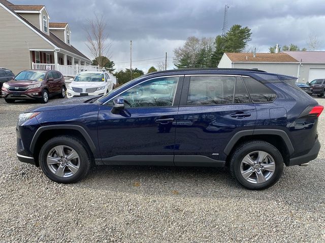 2022 Toyota RAV4 Hybrid XLE