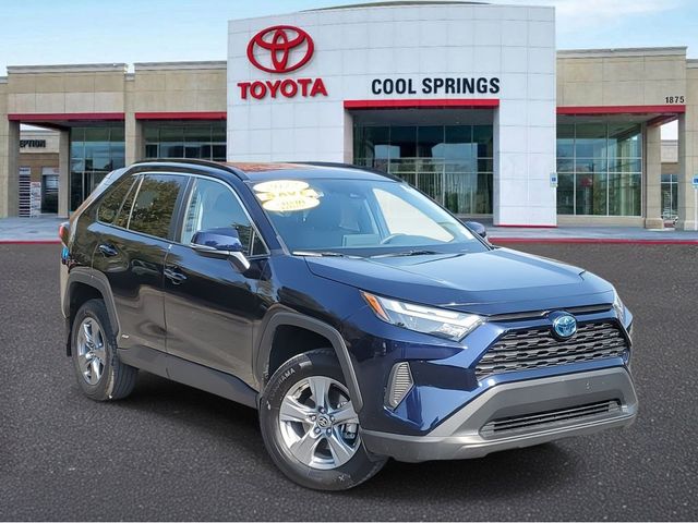 2022 Toyota RAV4 Hybrid XLE