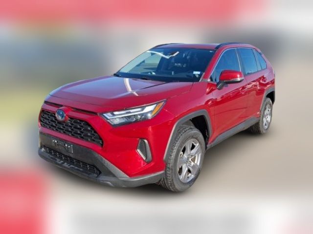 2022 Toyota RAV4 Hybrid XLE