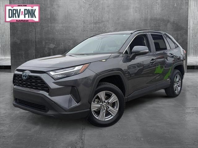 2022 Toyota RAV4 Hybrid XLE