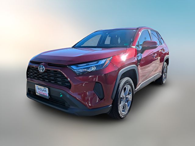 2022 Toyota RAV4 Hybrid XLE