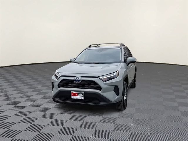 2022 Toyota RAV4 Hybrid XLE