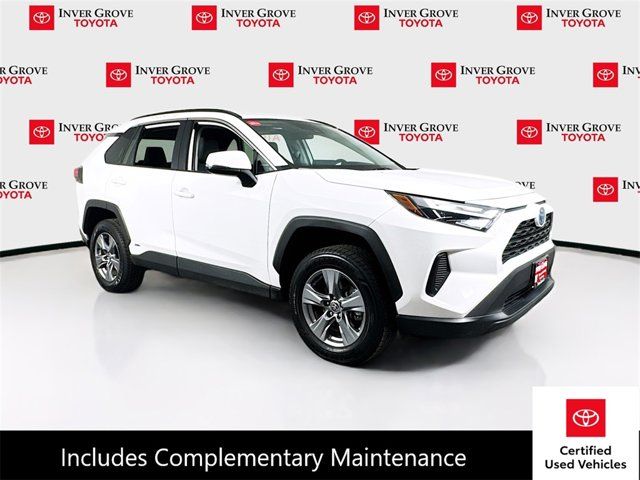 2022 Toyota RAV4 Hybrid XLE