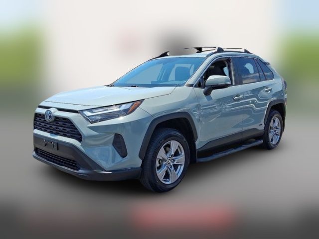 2022 Toyota RAV4 Hybrid XLE