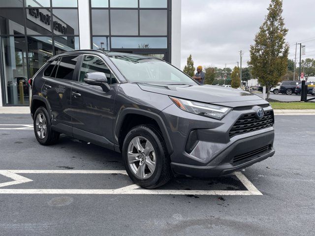 2022 Toyota RAV4 Hybrid XLE