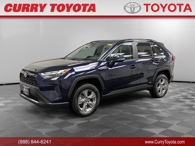 2022 Toyota RAV4 Hybrid XLE