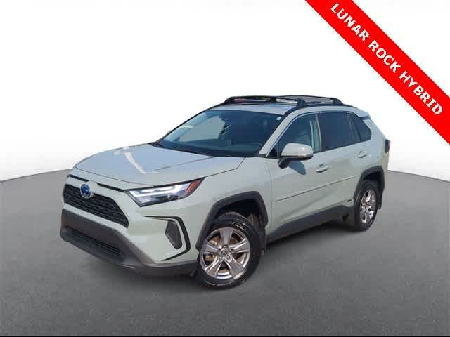 2022 Toyota RAV4 Hybrid XLE