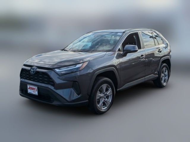 2022 Toyota RAV4 Hybrid XLE